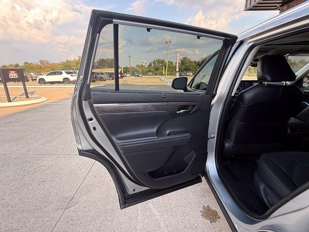 Toyota Highlander  2022