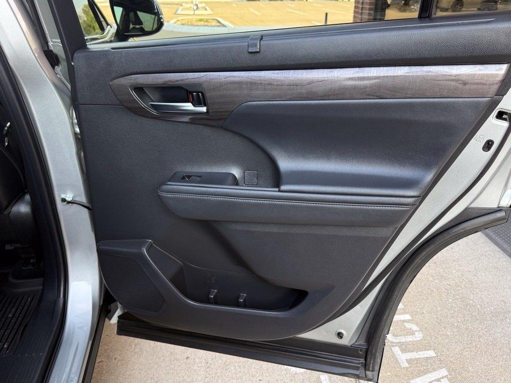 Toyota Highlander  2022