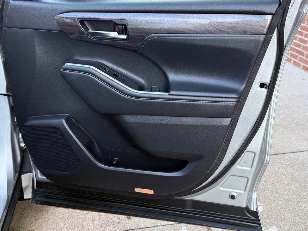 Toyota Highlander  2022