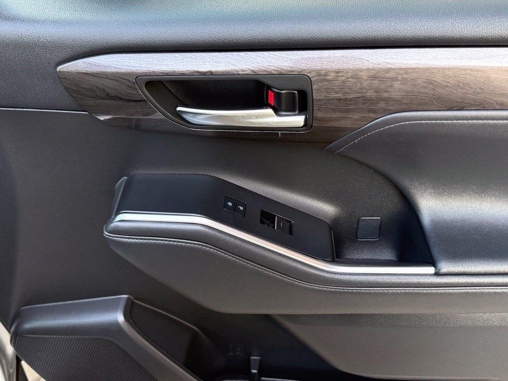 Toyota Highlander  2022