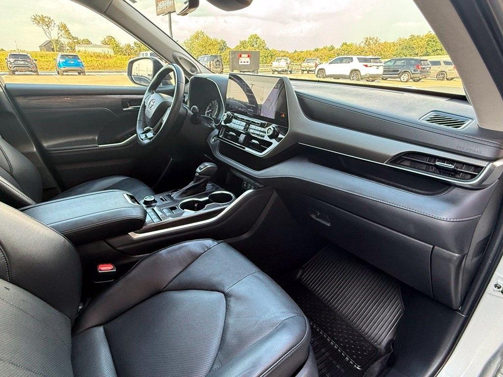 Toyota Highlander  2022