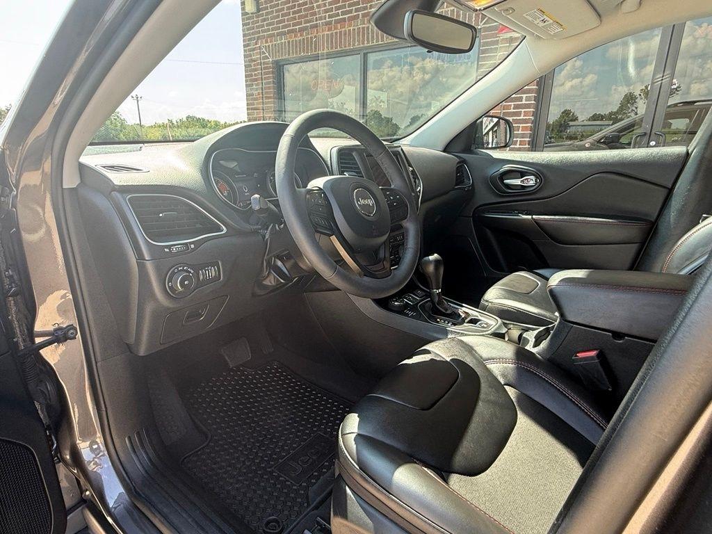Jeep Cherokee  2022