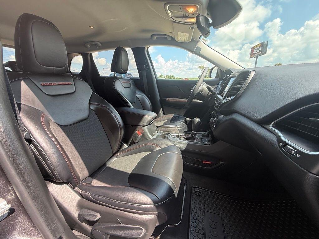 Jeep Cherokee  2022