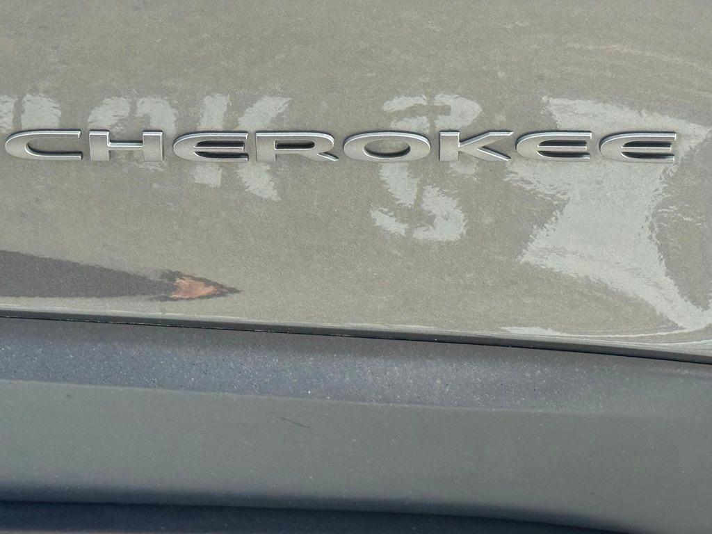 Jeep Cherokee  2022