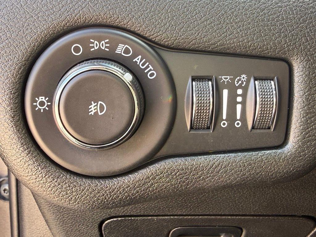 Jeep Cherokee  2022