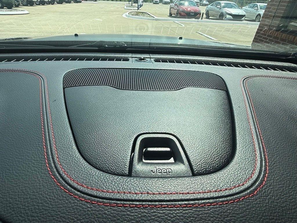 Jeep Cherokee  2022
