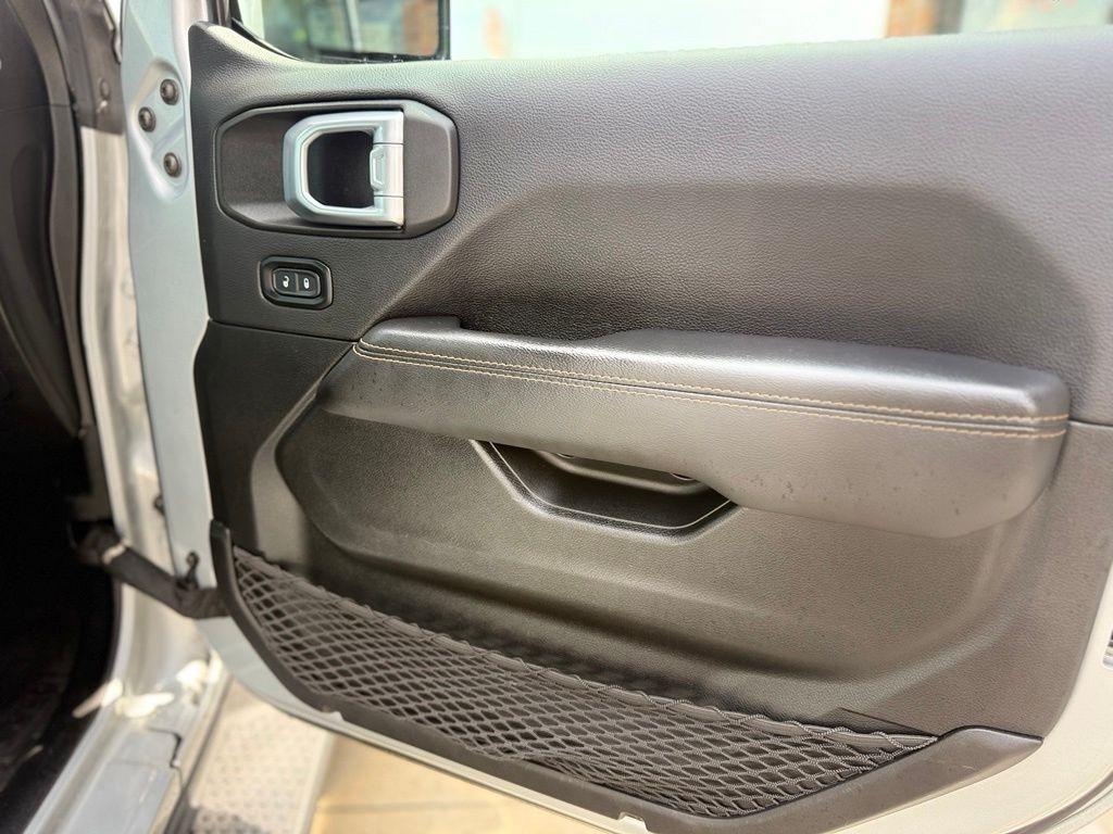 Jeep Wrangler  2022