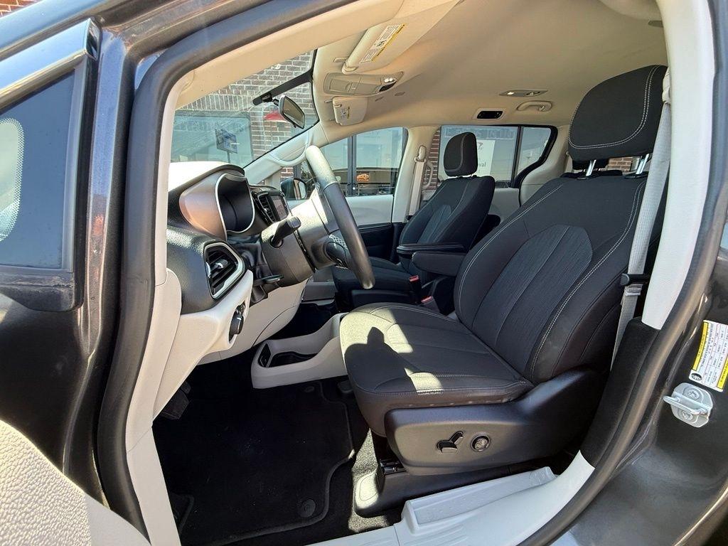 Chrysler Voyager  2022