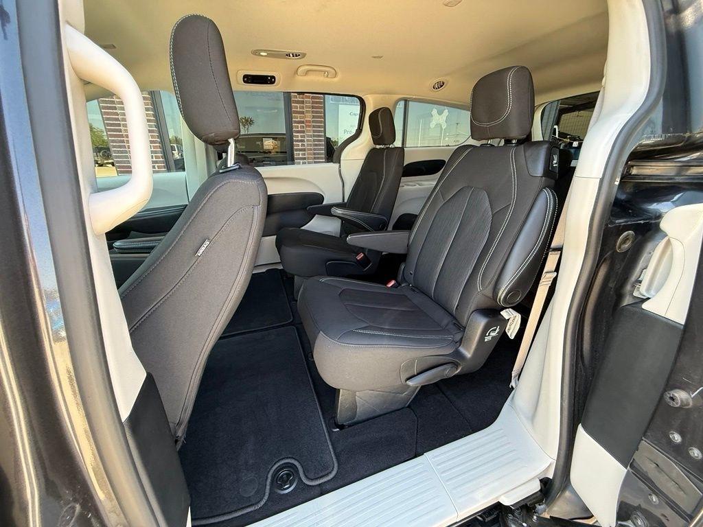 Chrysler Voyager  2022