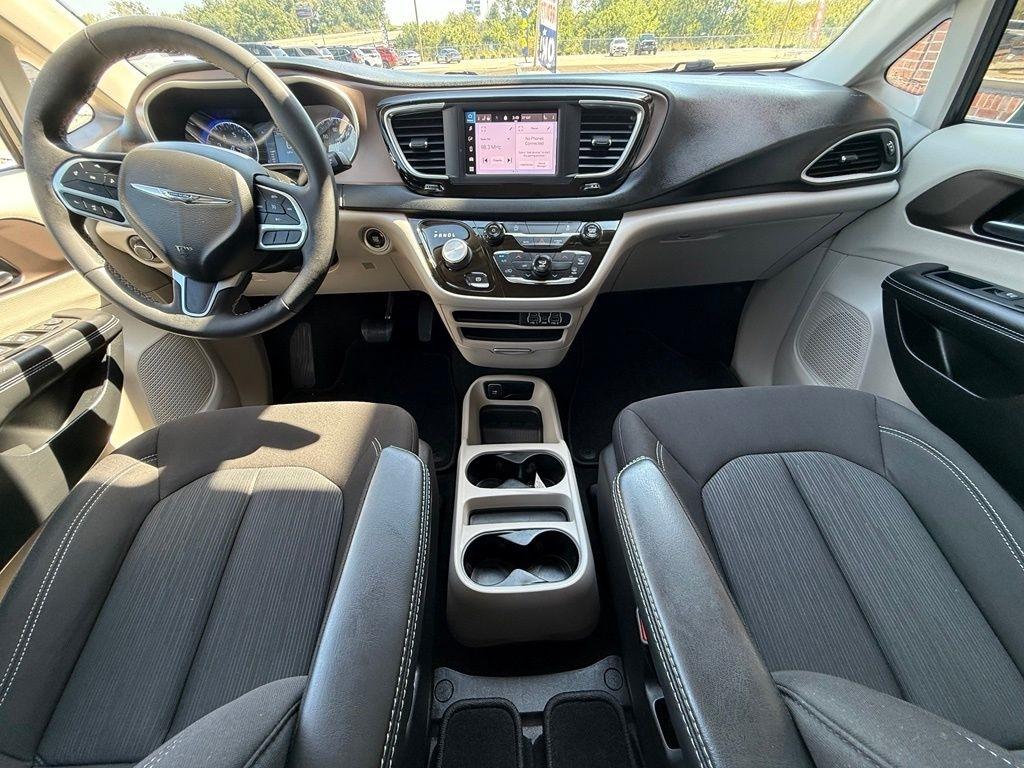 Chrysler Voyager  2022
