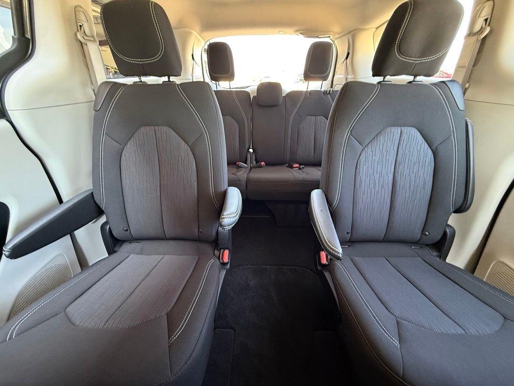 Chrysler Voyager  2022