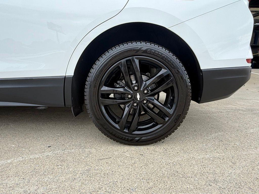 Chevrolet Equinox  2021