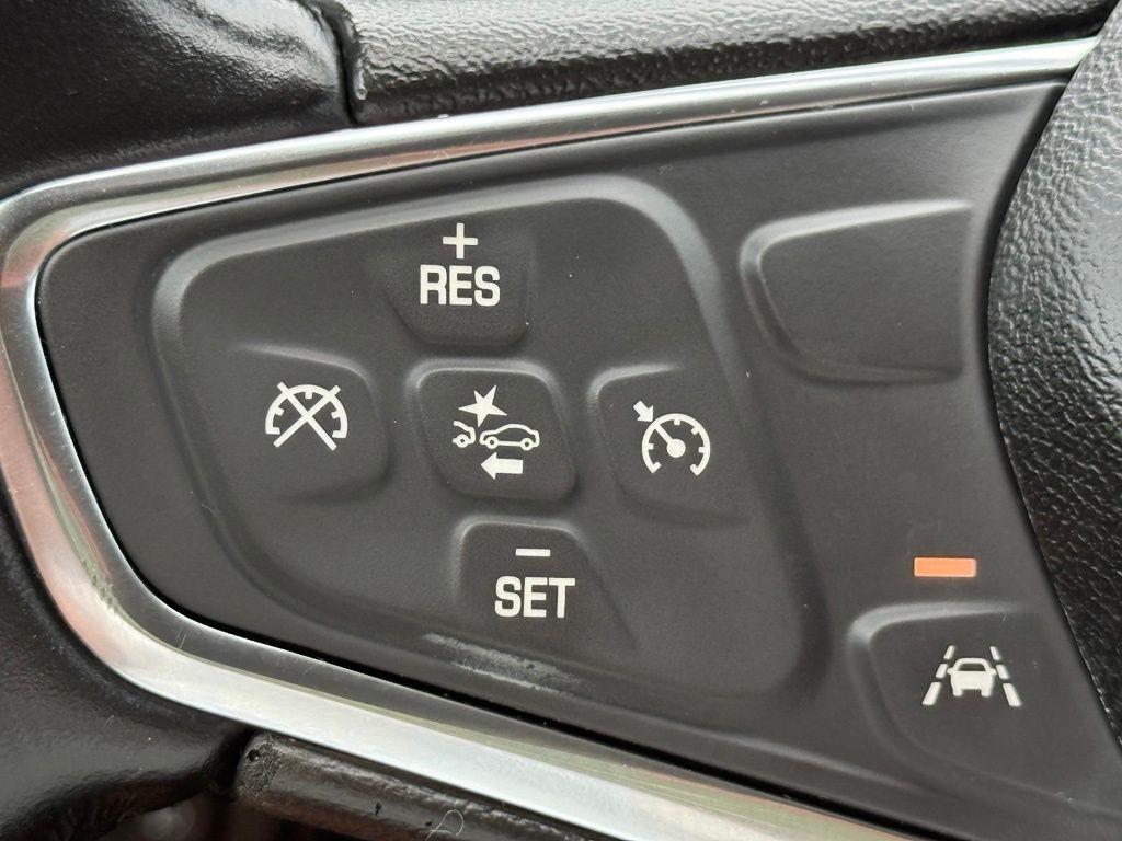Chevrolet Equinox  2021