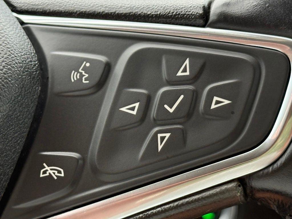 Chevrolet Equinox  2021