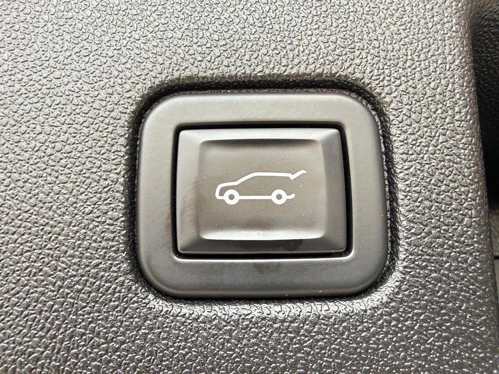 Chevrolet Equinox  2021