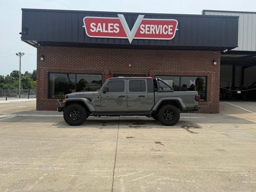 Jeep Gladiator  2021