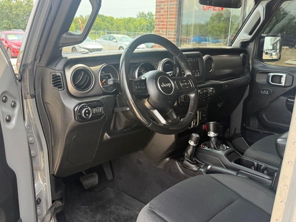 Jeep Gladiator  2021