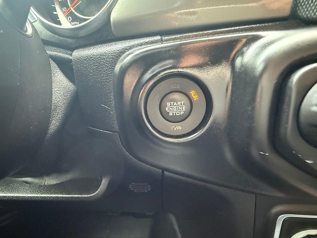 Jeep Gladiator  2021