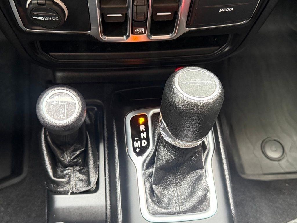 Jeep Gladiator  2021