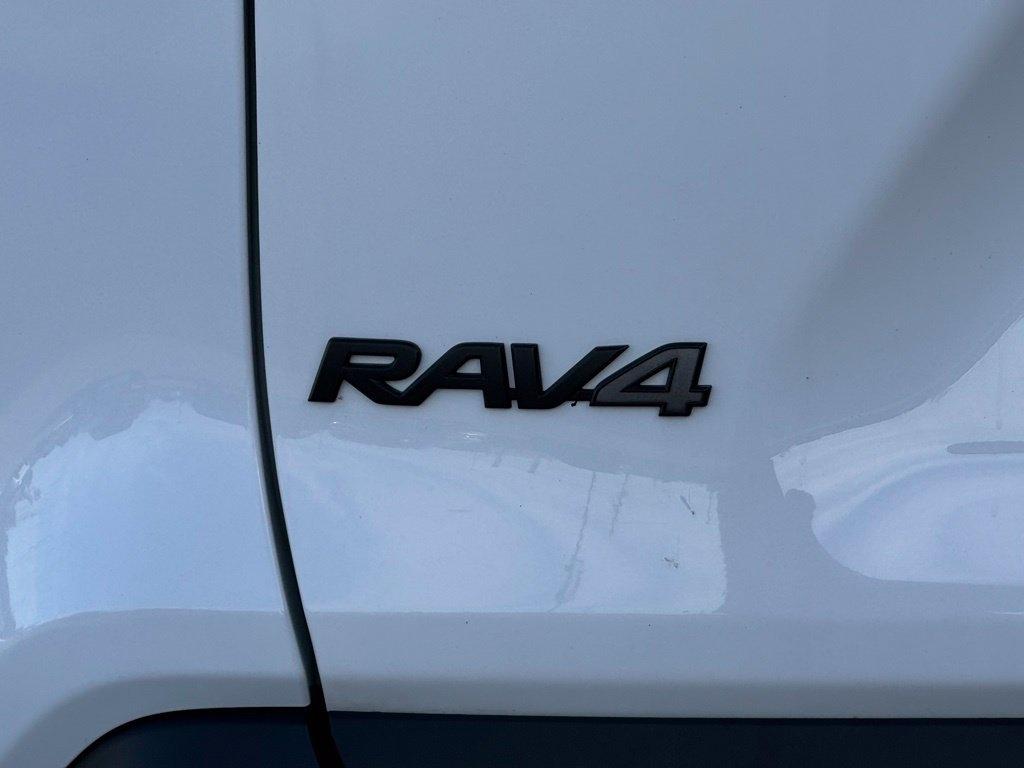 Toyota RAV4 Adventure AWD (Natl) 2024
