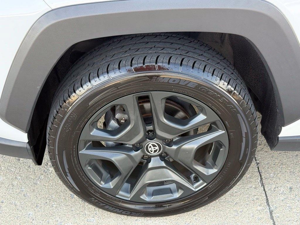 Toyota RAV4 Adventure AWD (Natl) 2024
