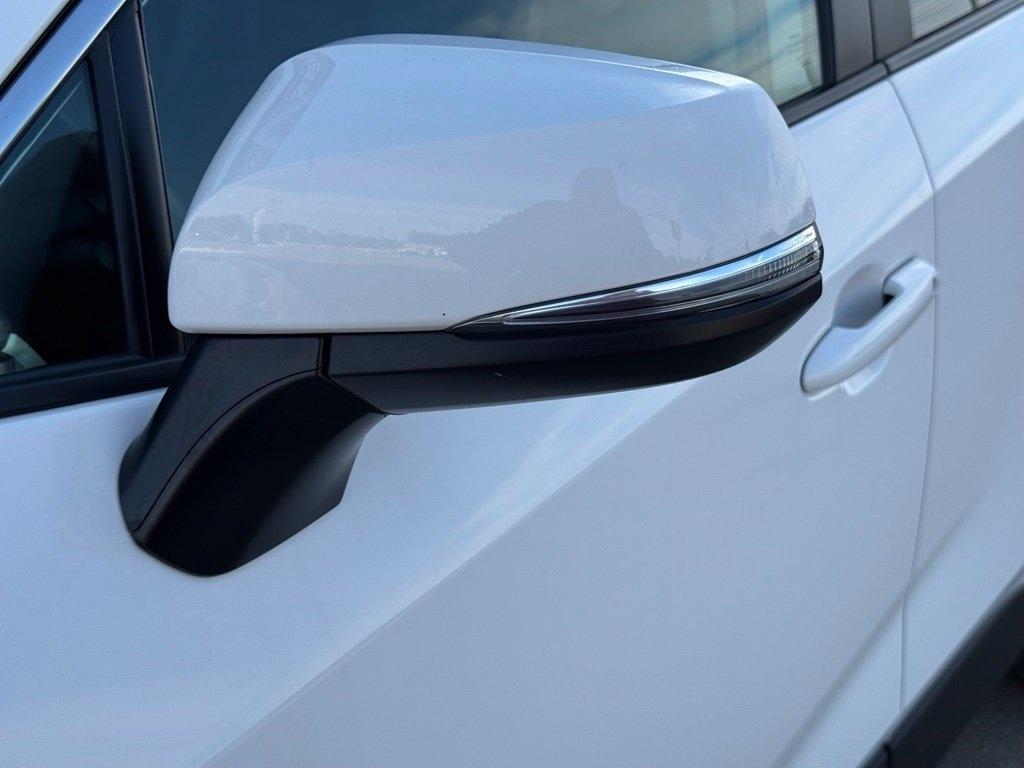 Toyota RAV4 Adventure AWD (Natl) 2024
