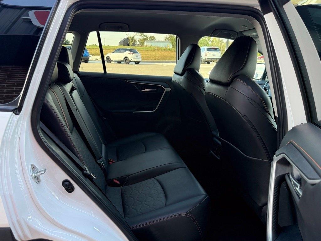 Toyota RAV4 Adventure AWD (Natl) 2024