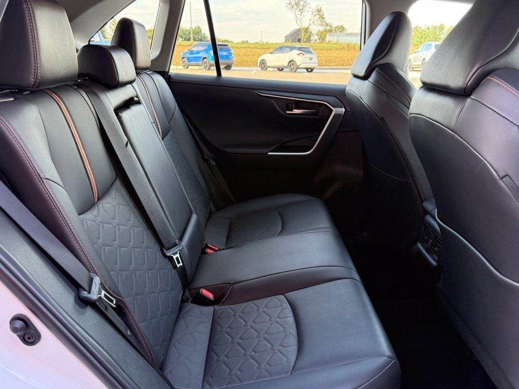 Toyota RAV4 Adventure AWD (Natl) 2024