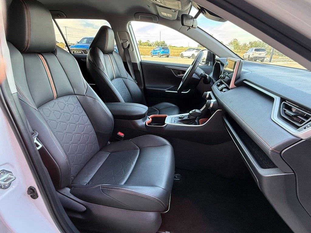 Toyota RAV4 Adventure AWD (Natl) 2024