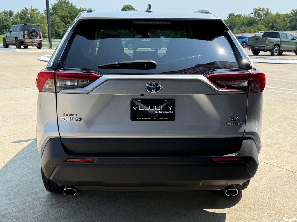 Toyota RAV4 Hybrid  2023