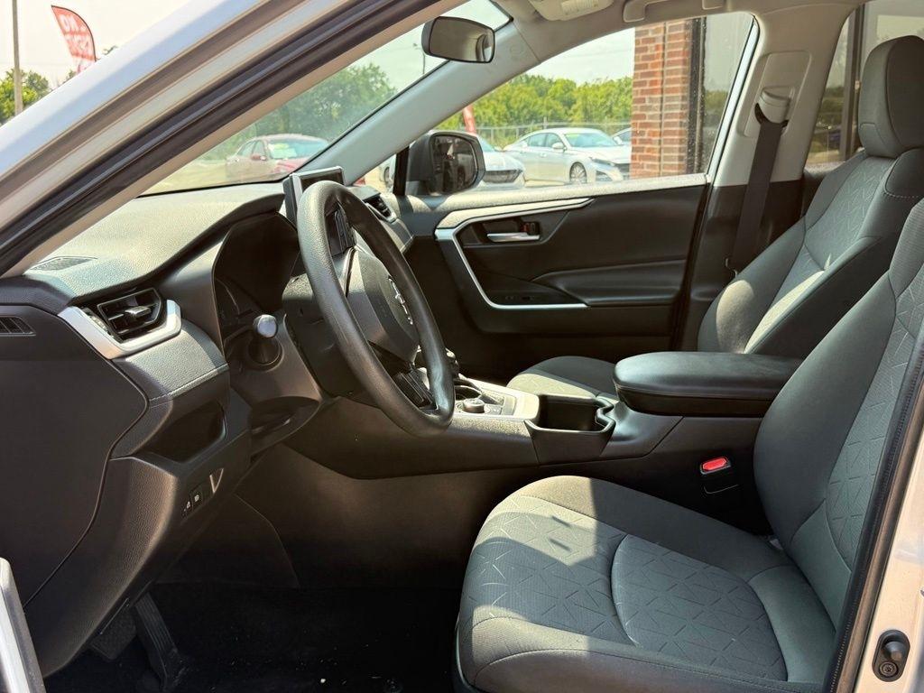 Toyota RAV4 Hybrid  2023