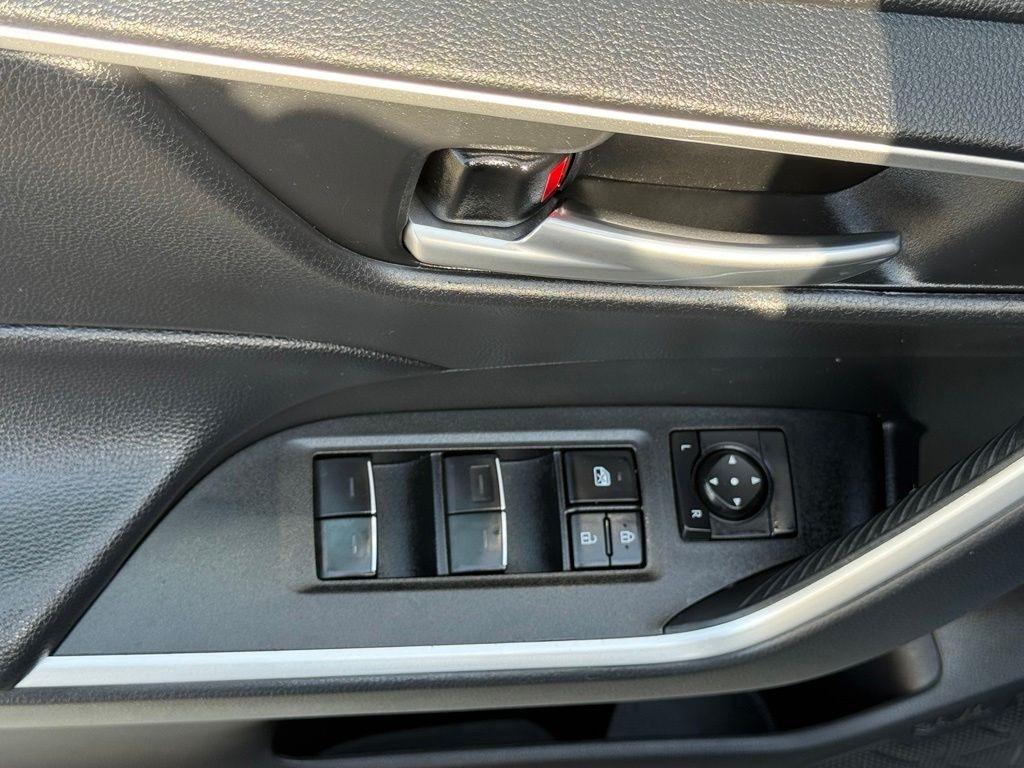 Toyota RAV4 Hybrid  2023