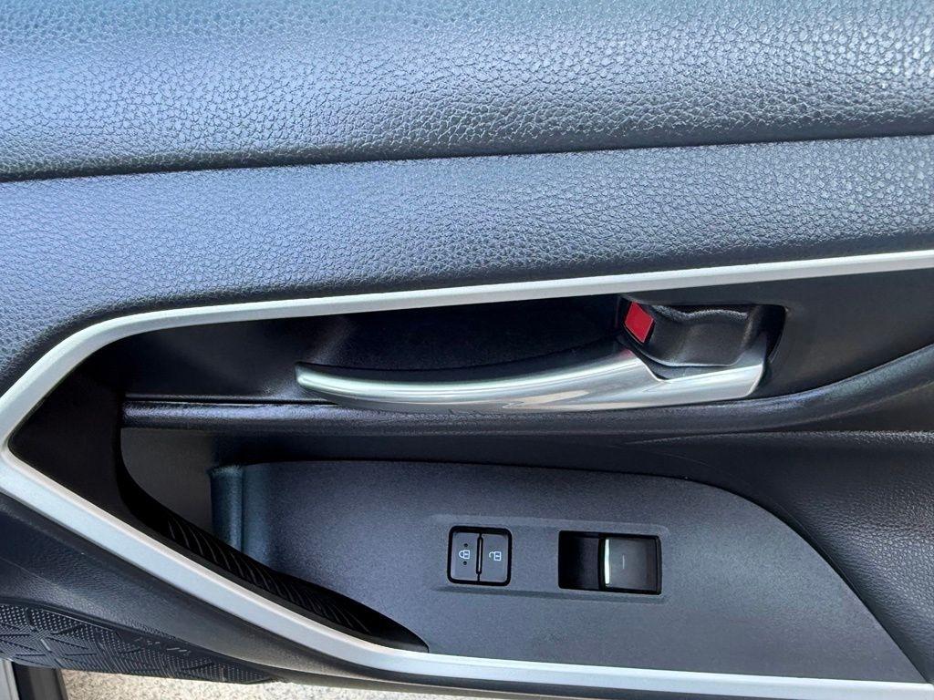 Toyota RAV4 Hybrid  2023