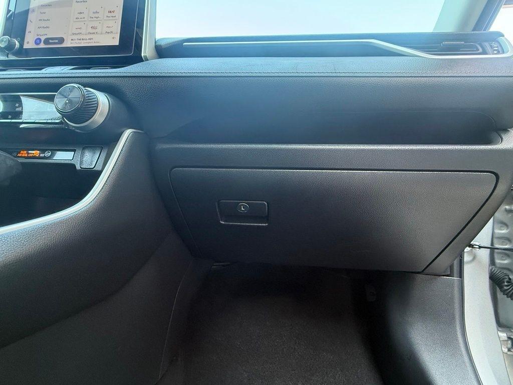 Toyota RAV4 Hybrid  2023