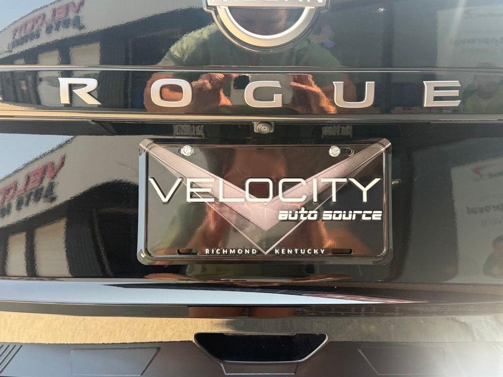 Nissan Rogue  2026