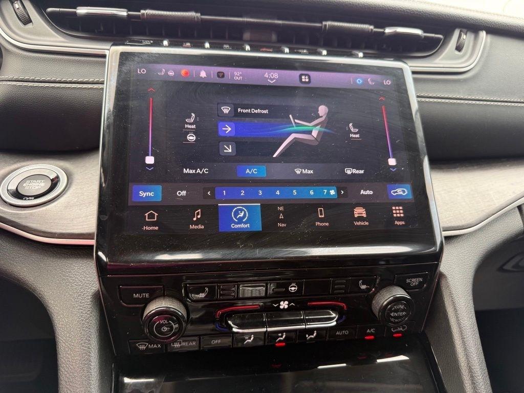 Jeep Grand Cherokee  2023