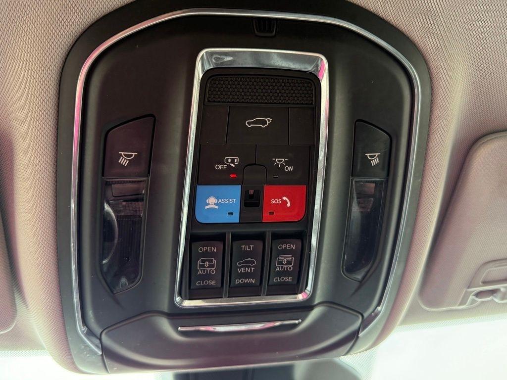 Jeep Grand Cherokee  2023
