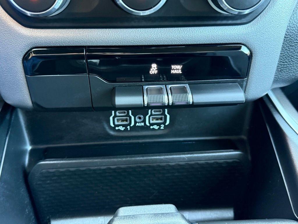 RAM 1500  2023