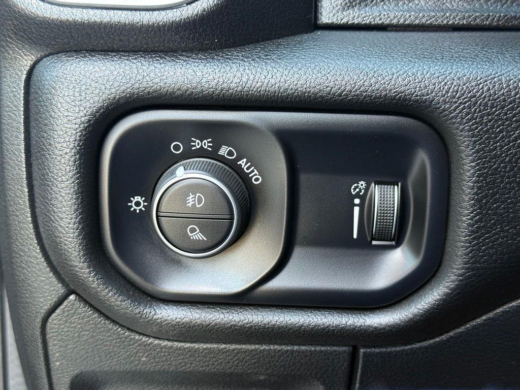 RAM 1500  2023