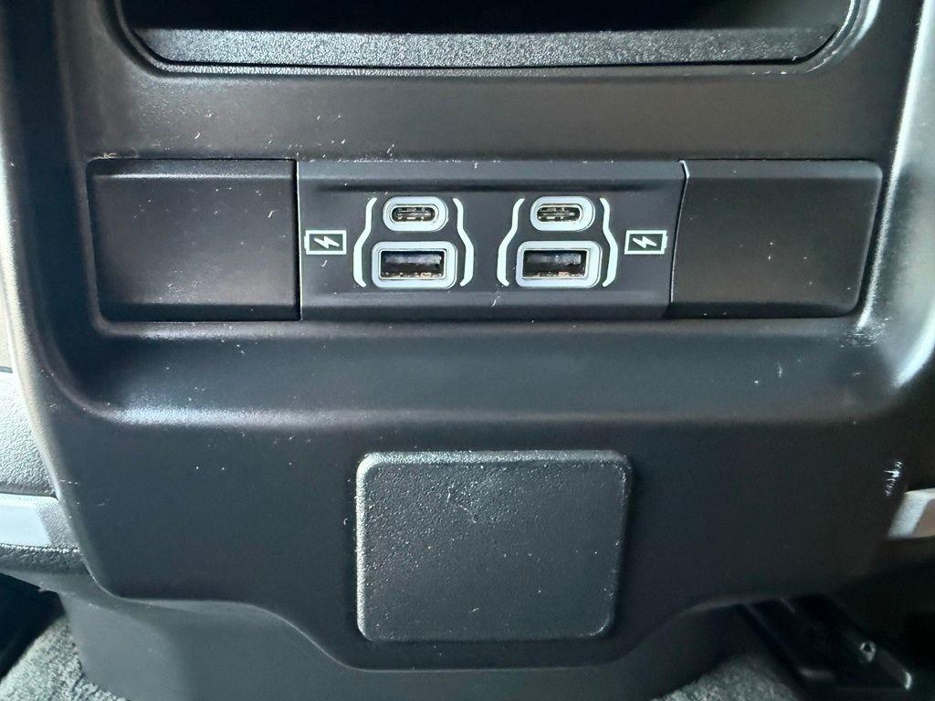 RAM 1500  2023