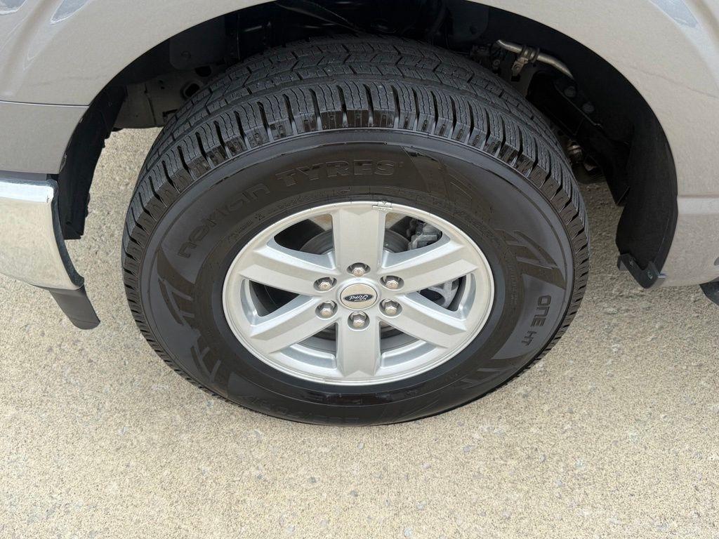 Ford F-150  2023