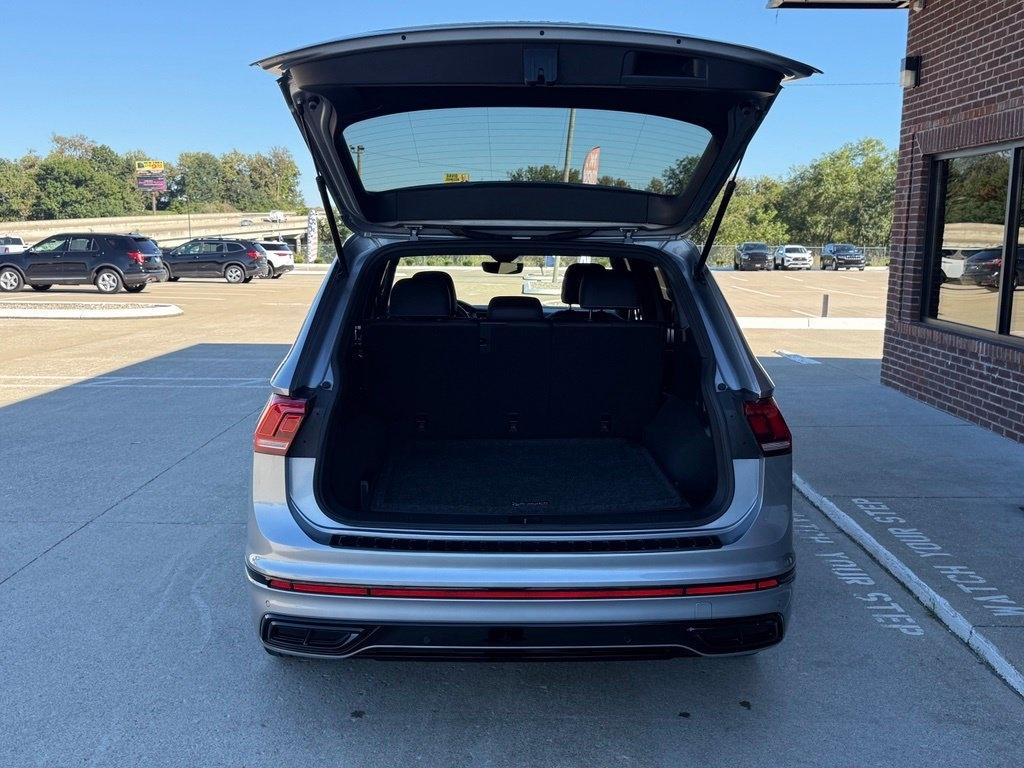 Volkswagen Tiguan 2.0T SE R-Line Black 4MOTION 2023