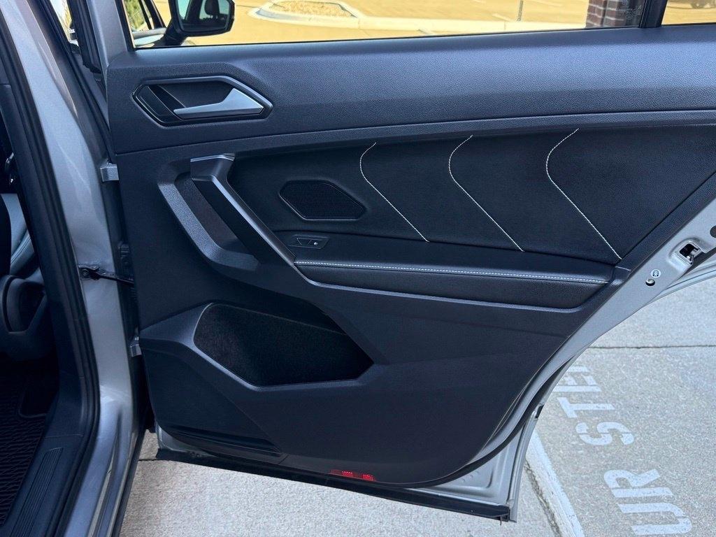 Volkswagen Tiguan 2.0T SE R-Line Black 4MOTION 2023