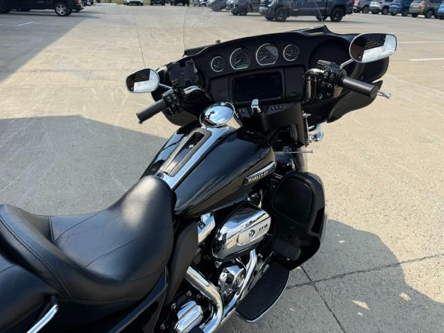 Harley-Davidson FLHTCUTG  2019