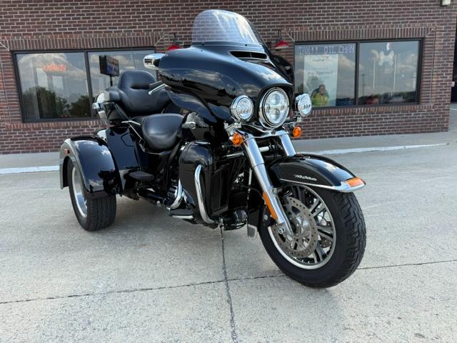Harley-Davidson FLHTCUTG  2019