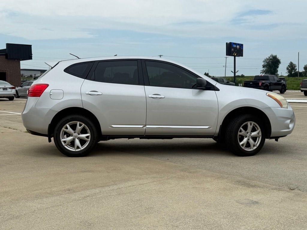 Nissan Rogue  2013
