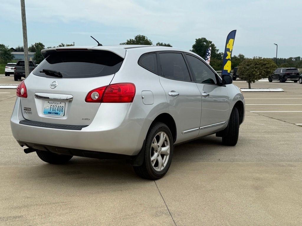 Nissan Rogue  2013