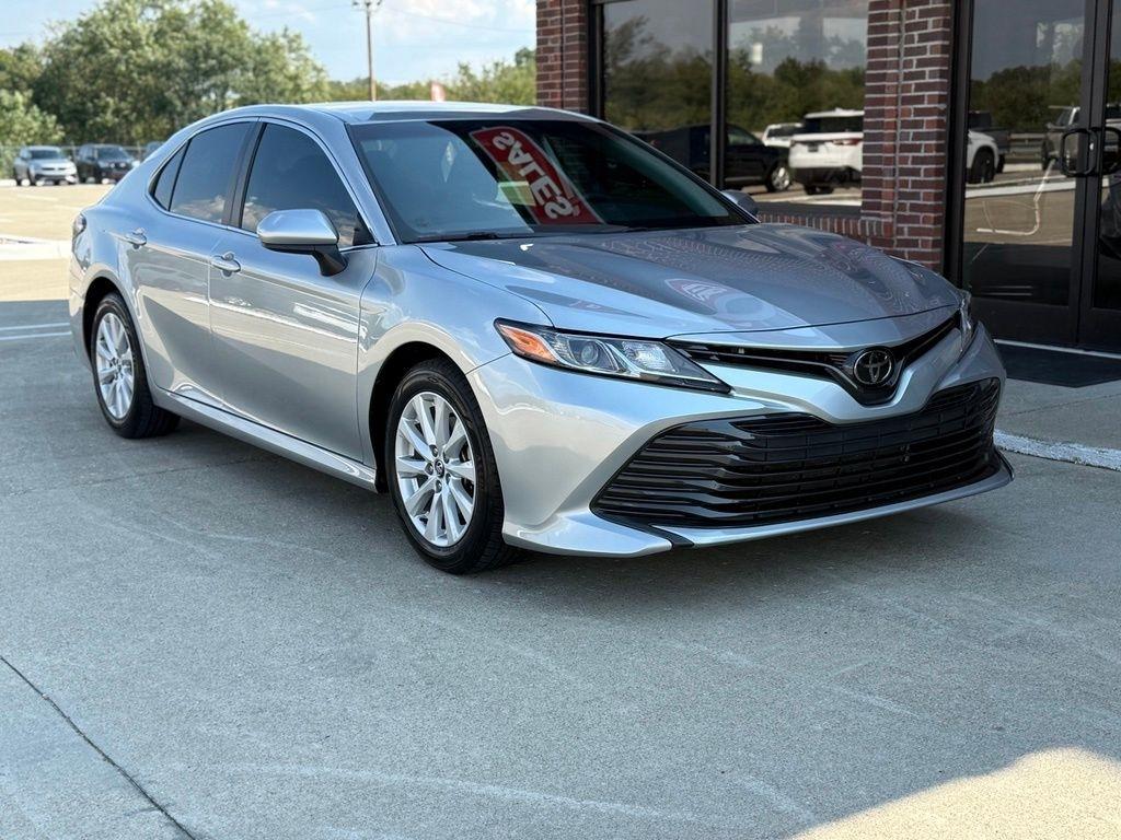 Toyota Camry  2020