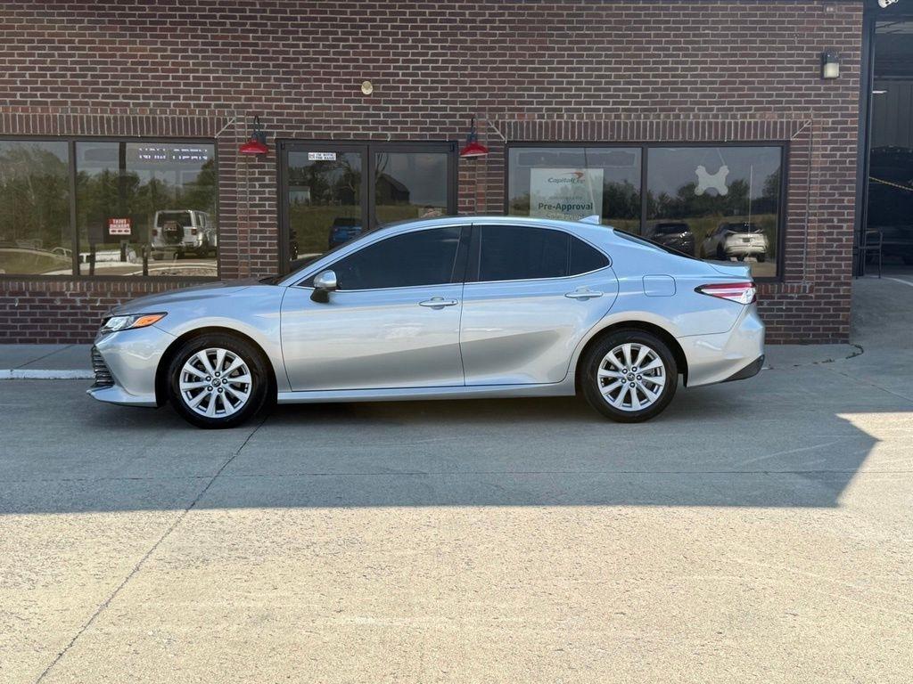 Toyota Camry  2020