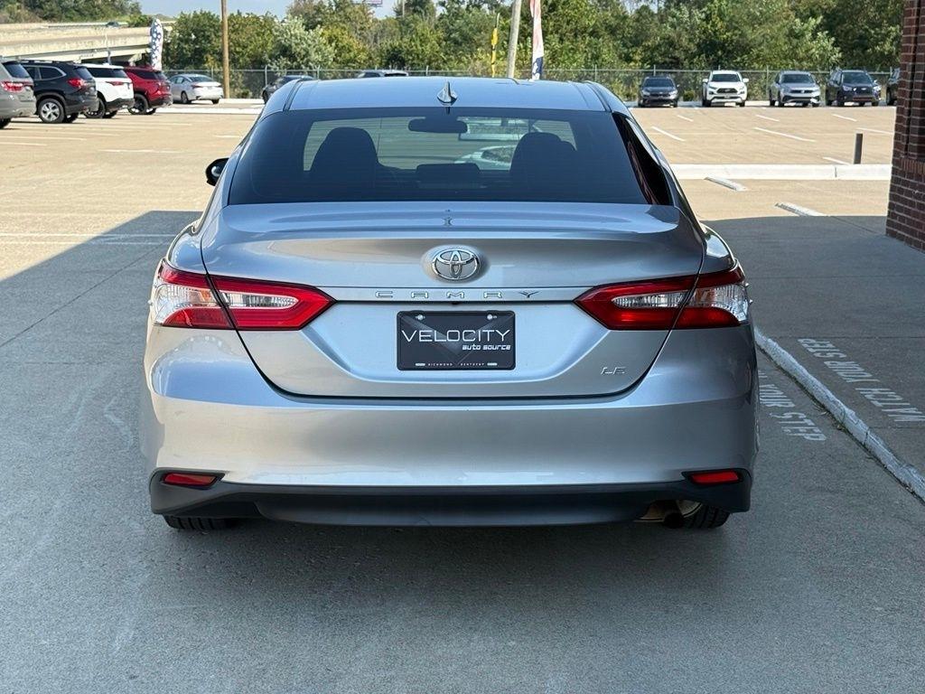 Toyota Camry  2020